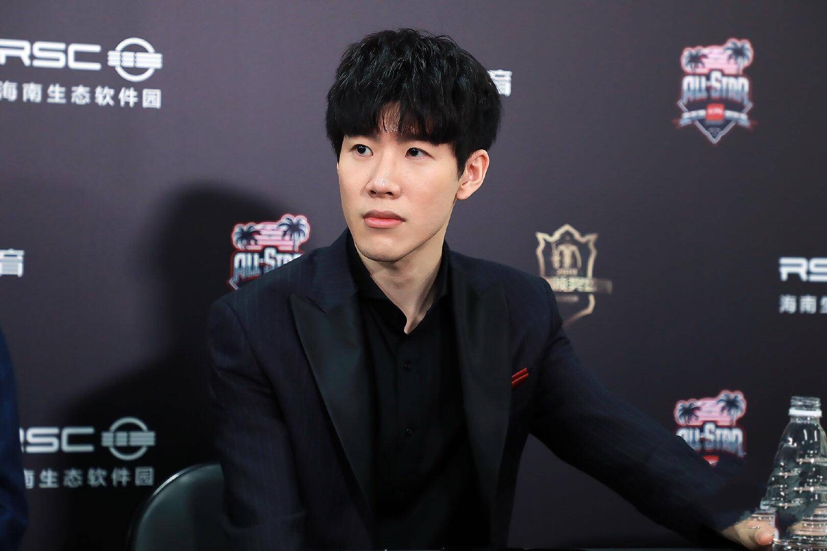 高度评价引 高度评价引