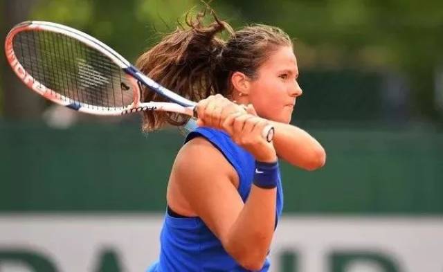 包揽更多冠 包揽更多冠