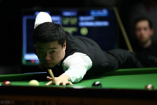 里轰下三双 里轰下三双